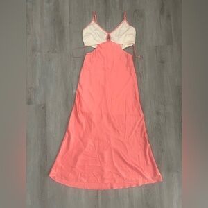 NWOT VICI Canarsie Satin Colorblock Cutout Midi Dress Coral/Champagne, Size M